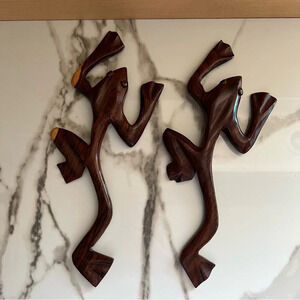 2 Frog Wall Statues Wooden Animal Wall Decor Wall Art, Wood Carving Home Gift